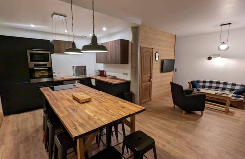 Abondance Apartment | Nouveau. Grand Appartement Lumineux Avec vue !