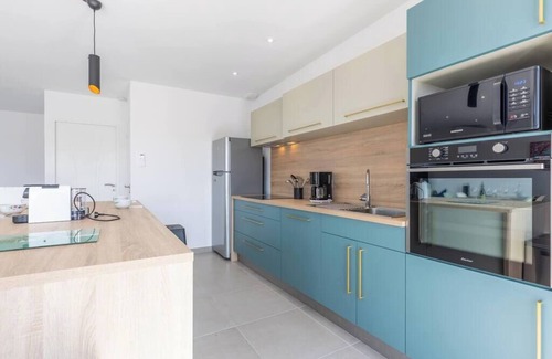Berven House | Nouvelle Villa Azenor vue mer Avec Piscine Intérieure Toute L'année À100m mer