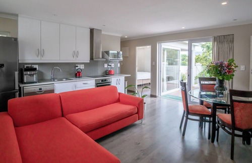 Constantia House | Nova Constantia Boutique Residence