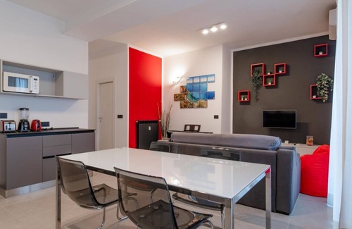 Aurora Apartment | Nova House by HappyHosTorino