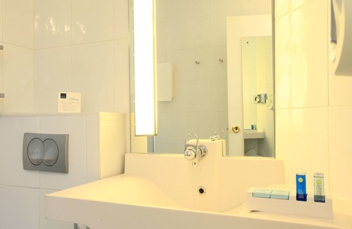 Ile de Nantes Palais des Congres Hotel | Novotel Centre Nantes Bord de Loire