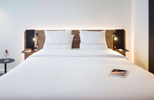 Bussigny-pres-Lausanne Hotel | Novotel Lausanne Bussigny