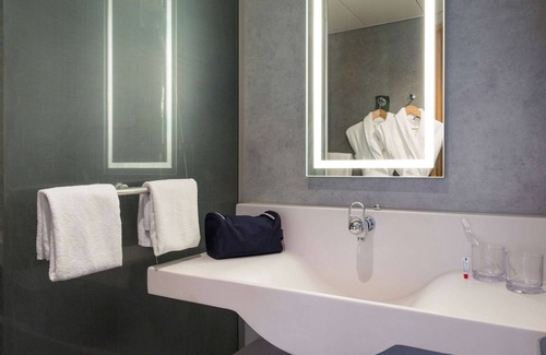 Bussigny-pres-Lausanne Hotel | Novotel Lausanne Bussigny