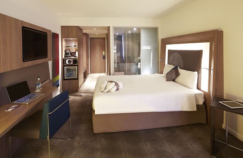 London Borough of Hounslow Hotel | Novotel London Brentford