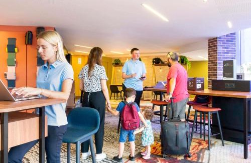 La Confluence Hotel | Novotel Lyon Centre-Confluence Bord de Saone