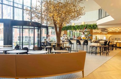 Suresnes Hotel | Novotel Paris Suresnes Longchamp