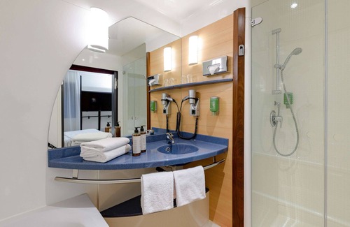 Alte Heide-Hirschau Hotel | Novotel Suites München Parkstadt Schwabing