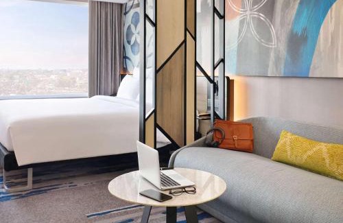 Malioboro Hotel | Novotel Suites Yogyakarta Malioboro