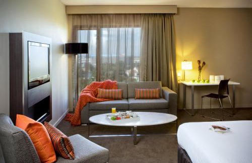Wolli Creek Hotel | Novotel Sydney International Airport