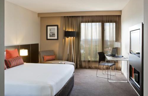 Wolli Creek Hotel | Novotel Sydney International Airport