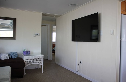 Surf City House | Now booking for fall 2025! Bay and Sunset Views, Across From Park