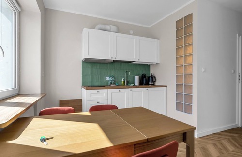 Muranow Apartment | Nowolipki Calm Essence Apartment