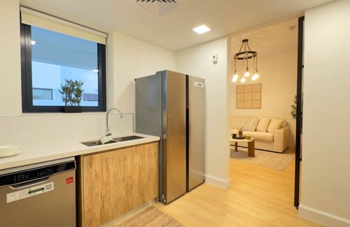 Abu Dhabi Apartment | Noya Retreat: Contemporary 4BR Sanctuary
