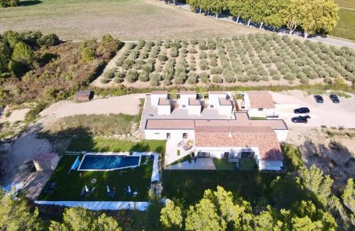 Rognes Bed & Breakfast | Noyau & Pepin