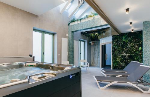 Odorheiu Secuiesc Apartment | NOZON Apartments & Wellness