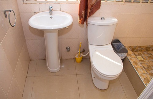 Akosombo Hotel | NP Plaza Hotel