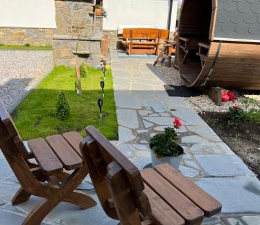 Czerwienne House | Nr1 Osada pod Giewontem