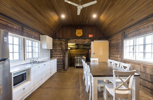 Hazeldean RV Rental | NRMA Lake Somerset Holiday Park