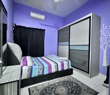 Parit Raja House | NSAFF Homestay UTHM