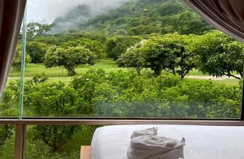 Lan Sak Resort | NUBDAO 168 Homestay