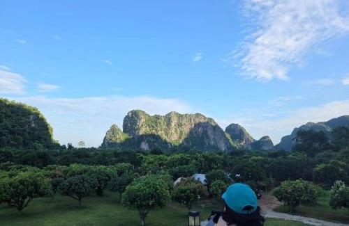 Lan Sak Resort | NUBDAO 168 Homestay