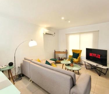 Entrada Apartment | NUEVA Hermosa casa vía Samborondón Coliving Ecuador