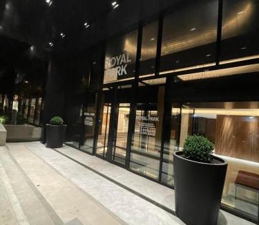 La Perla Apartment | Nuevo Departamento de categoría de 2 ambientes con cochera y amenities premium en ROYAL PARK Mar del Plata, excelente ubicación a dos cuadras de la playa, para 4 PAX