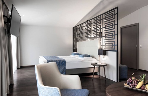 Senftenberg Hotel | NUHR Medical - Hotel & Restaurant