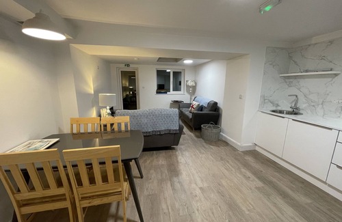 Westport Apartment | Number 18 Westport town centre town house