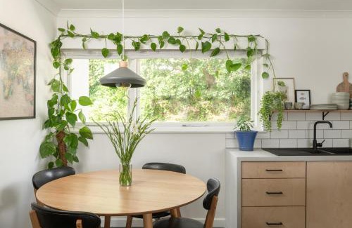 Truro House | Number 4 - Stylish 1 bedroom house in Truro, Cornwall