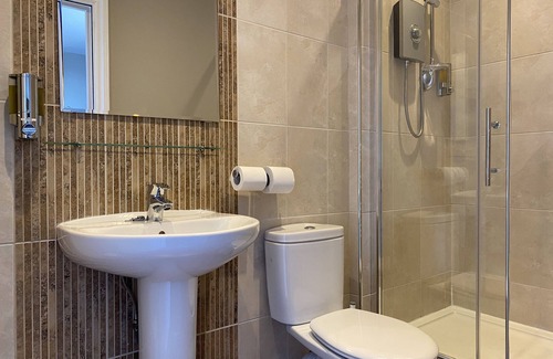 Adamsdown Bed & Breakfast | Number One Hundred B&B