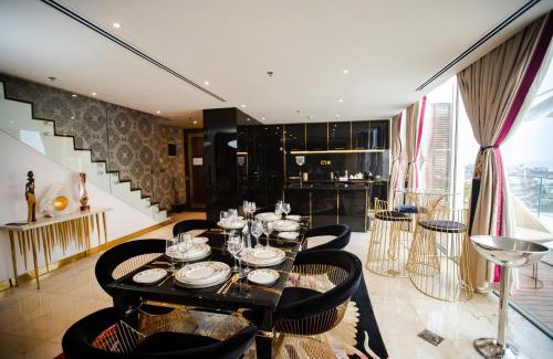 North Ridge Hotel | Number One Oxford Street Hotel & Suites