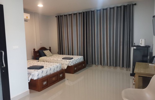 Thap Than Hotel | Numhom Resort