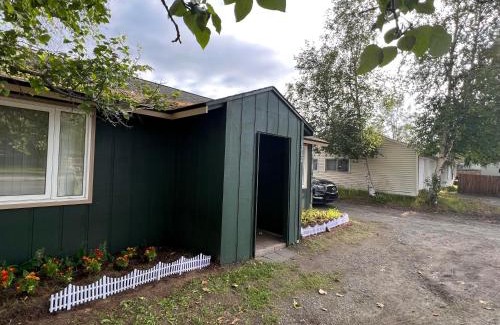 Northeast Anchorage House | Nunaka Valley Cottage