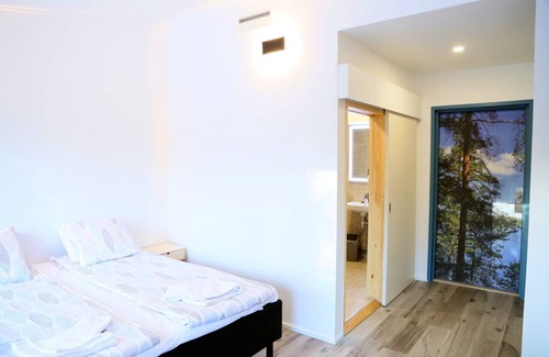 Vihti Hotel | Nuuksion kansallispuistossa Boutique hotelli