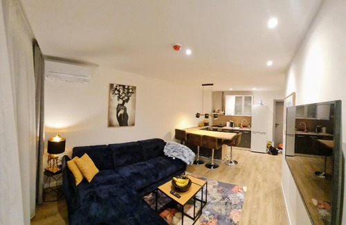 Dugis Apartment | Nydelig ny, betjent leilighet i Makarska
