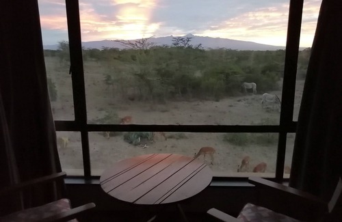 Nanyuki Villa | Nyikani House – Safari Stay with Mt. Kenya Views
