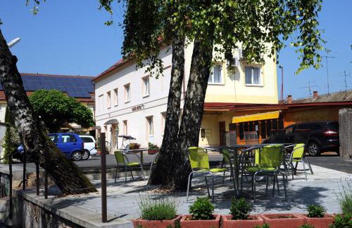 Nagykanizsa Hotel | OÁZIS Hotel*