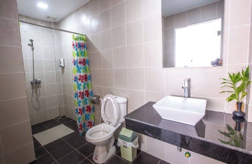 Mittakpheap Hotel | O Mary River Resort