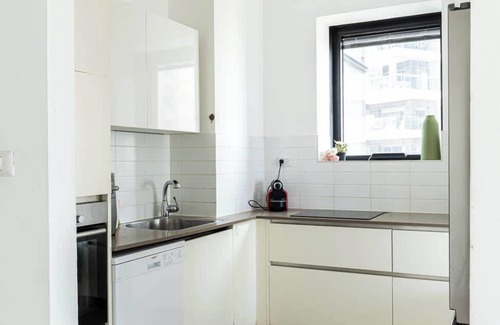 Bat Yam Apartment | O&O Group - Stunning Sea View 4 BR Apt