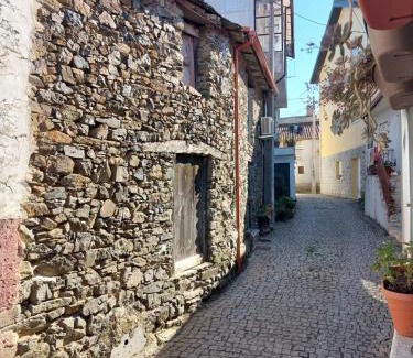 Braganca House | O Palheirinho - Turismo Rural - Bragança