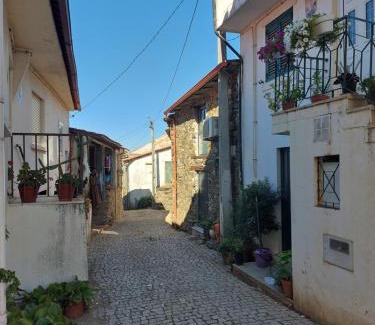 Braganca House | O Palheirinho - Turismo Rural - Bragança