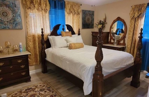 Garden City Hotel | Oak Haven - Savannah Gateway