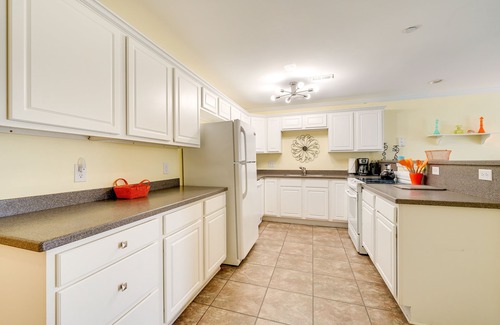 Tranquil Harbour Apartment | Oak Island Vacation Rental ~ 1 Block to Beach!