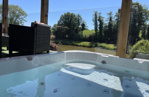 Exeter House | Oak Lodge, South View Lodges, Exeter