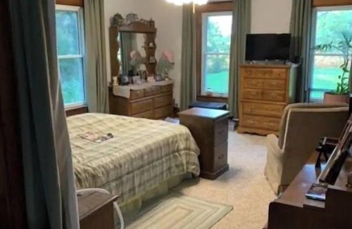Fillmore County Other | Oak Meadow Farmhouse