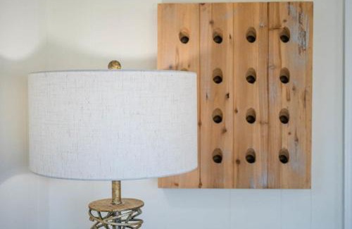 Oshkosh House | Oak Street Adobe