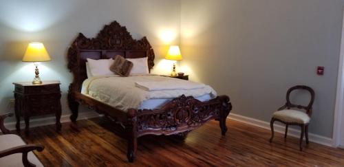Arcadia Historic District Hotel | Oak Tree Hotel
