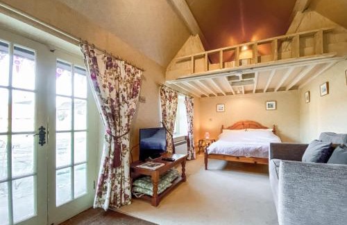 East Tytherley House | Oaklands Farm - Cottage 4