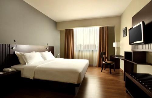 East Jakarta Hotel | Oakwood Hotel & Apartments Taman Mini Jakarta